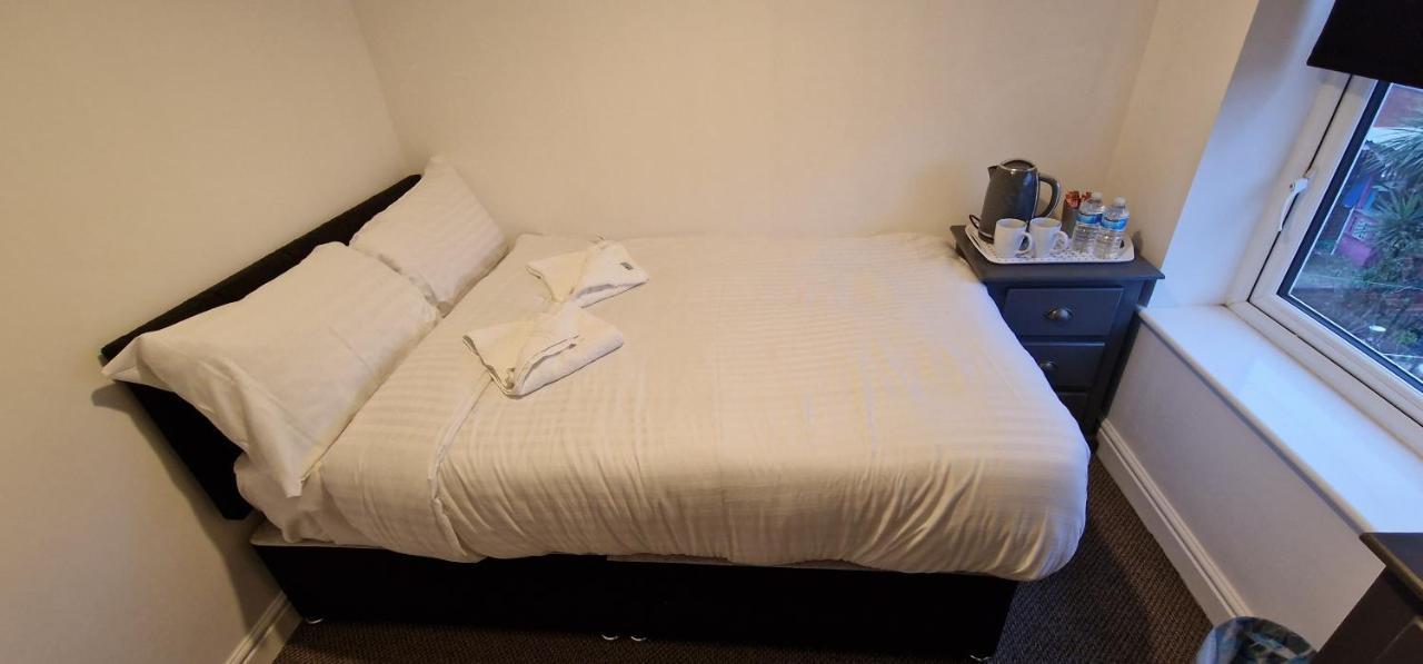 Self Check In Apartment Doncaster Esterno foto