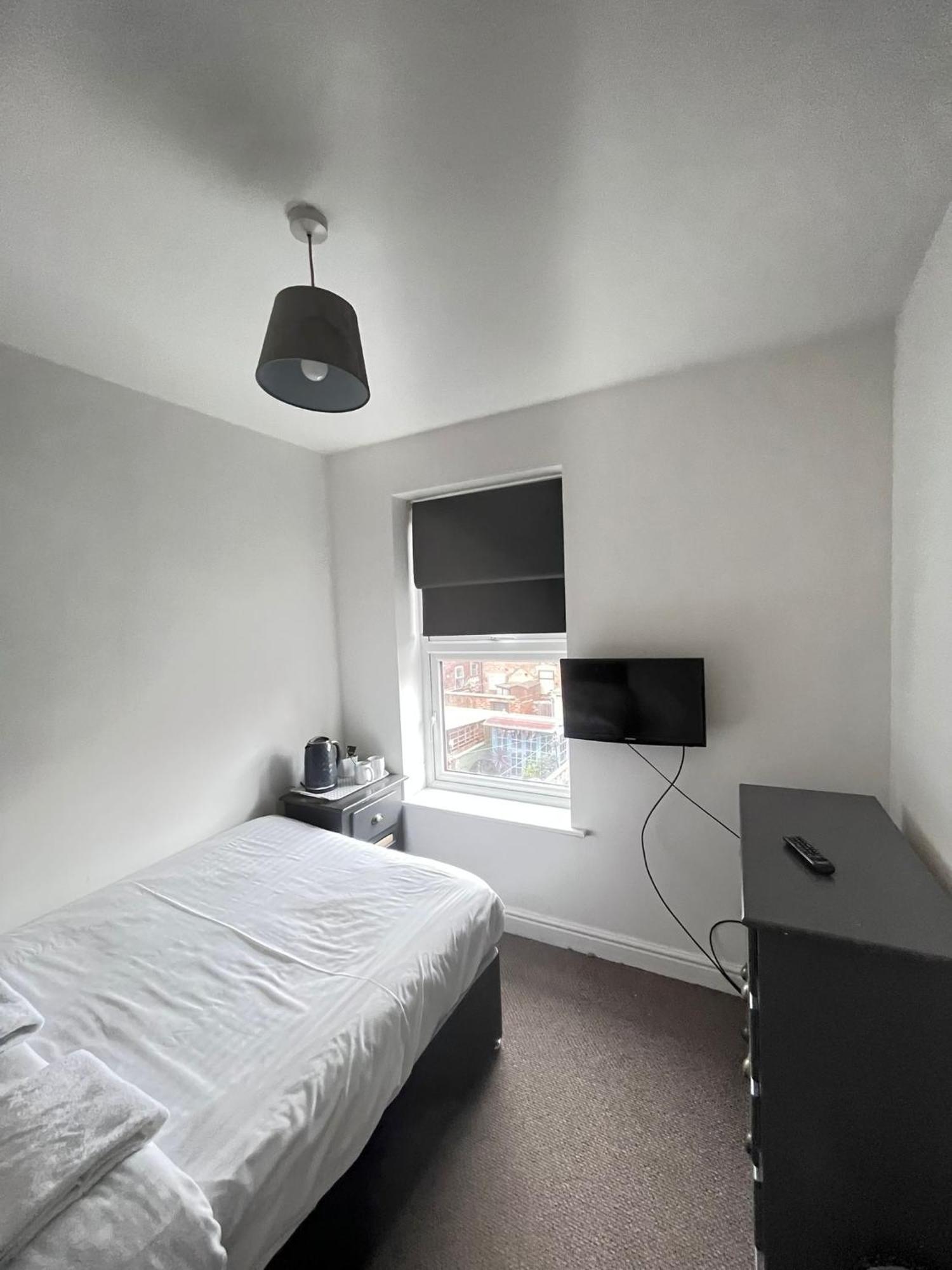 Self Check In Apartment Doncaster Esterno foto